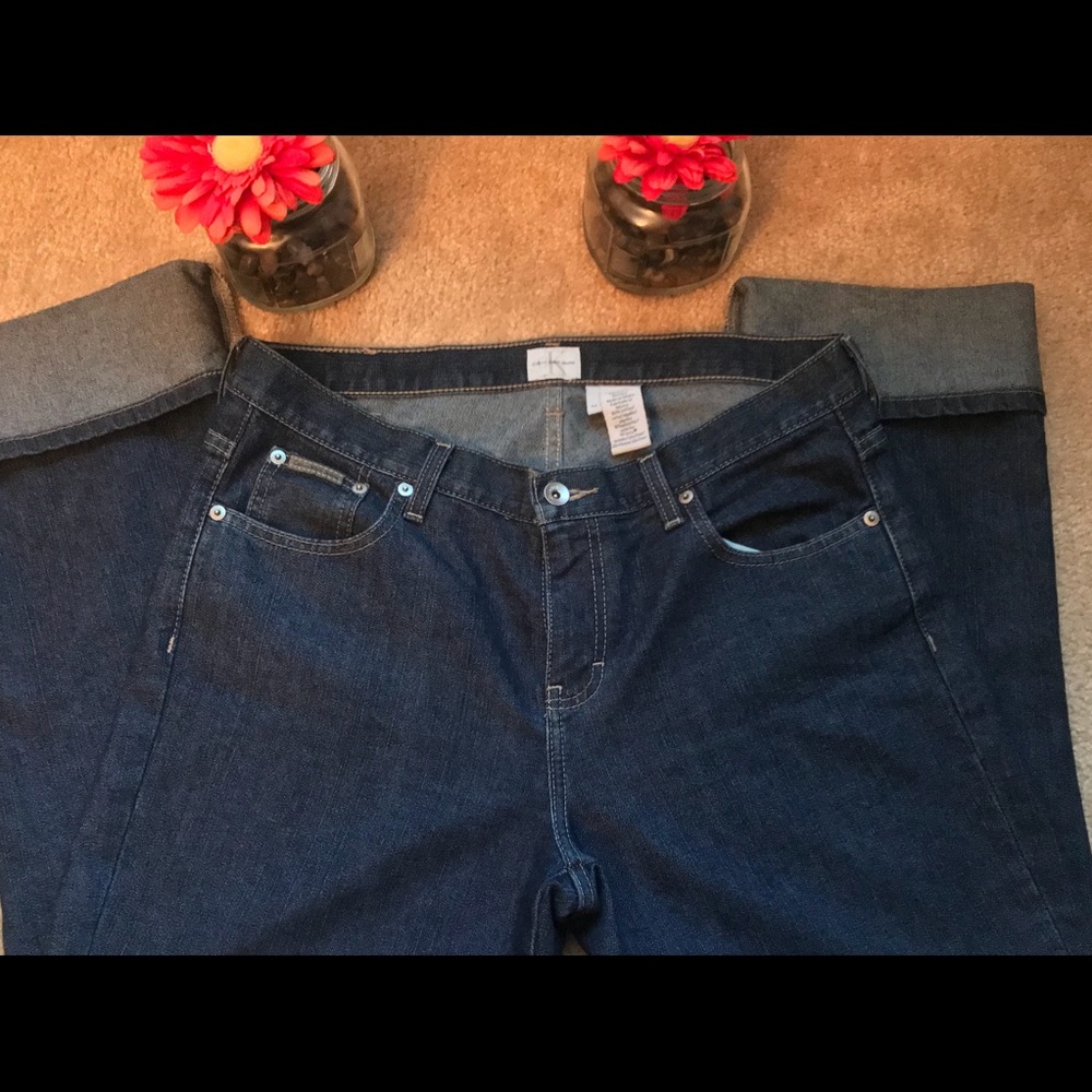 Calvin Klein Cuffed Capri Jeans Size 10